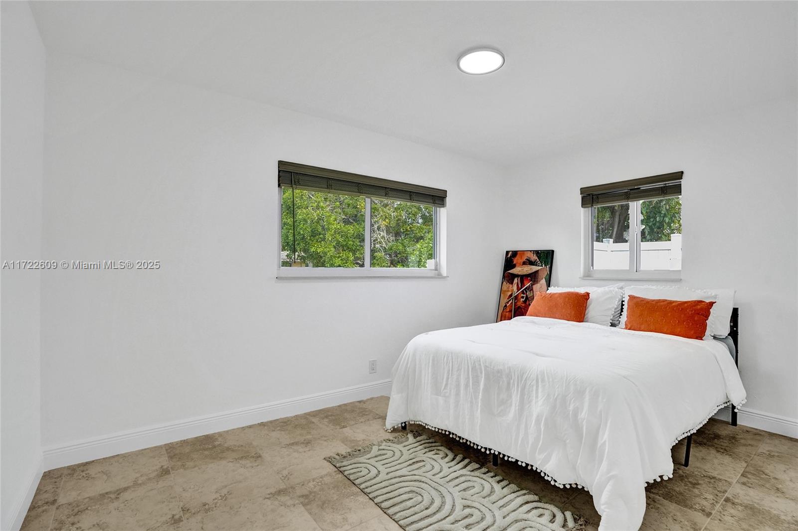 TOD ACRES COUNTRY CLUB SE - Residential