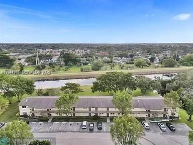 ORIOLE GARDENS THREE 83 C - Residential