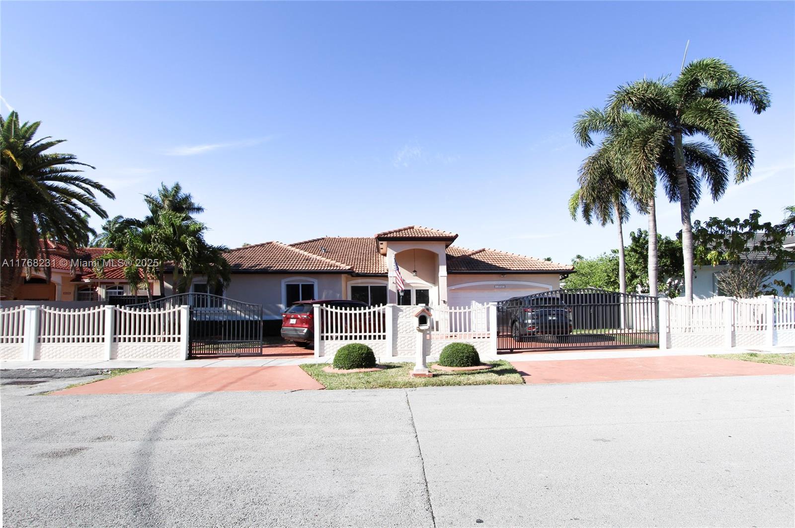 Rental Property at 13797 Sw 20th St, Miami, Broward County, Florida - Bedrooms: 1 
Bathrooms: 1  - $1,300 MO.