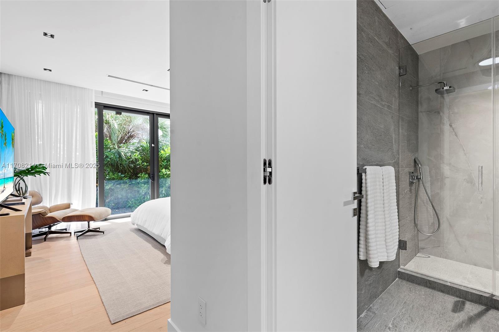 GOLDEN BEACH SEC A - Residential
