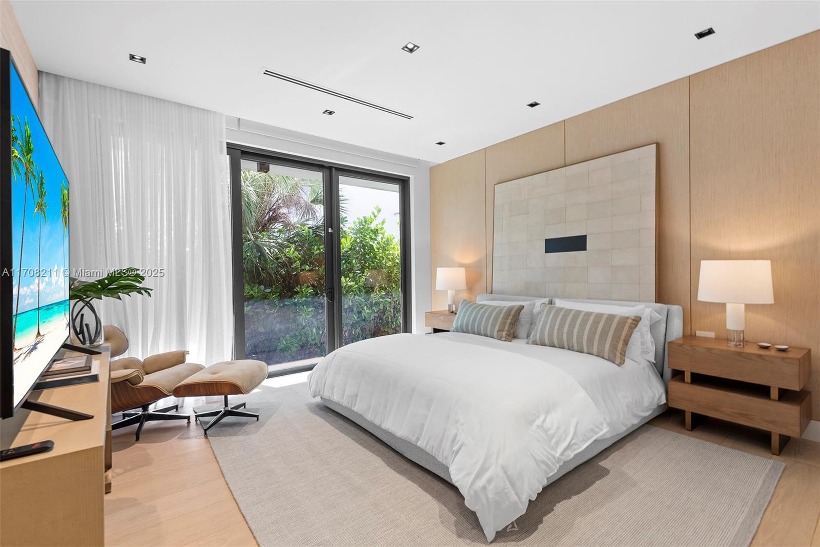 GOLDEN BEACH SEC A - Residential