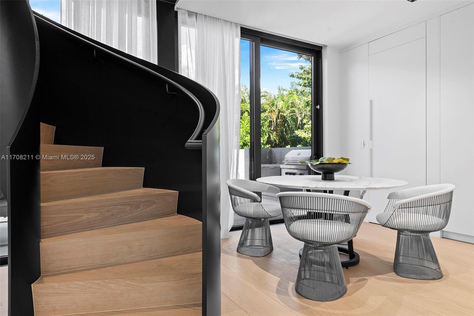 GOLDEN BEACH SEC A - Residential