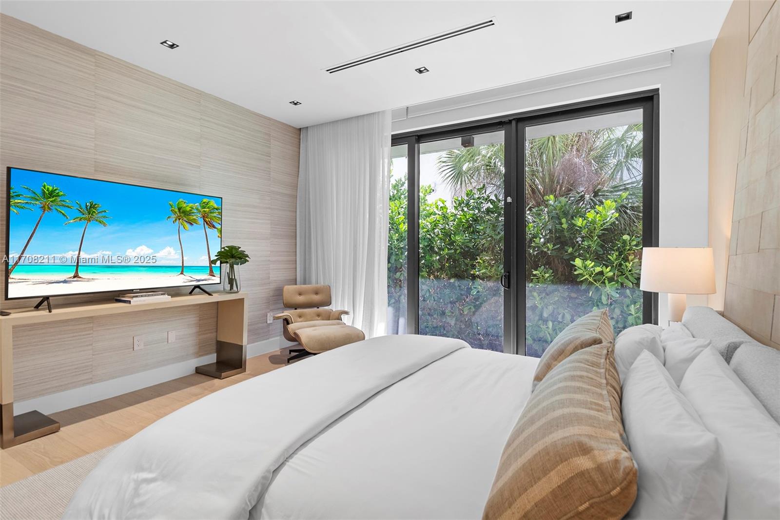 GOLDEN BEACH SEC A - Residential
