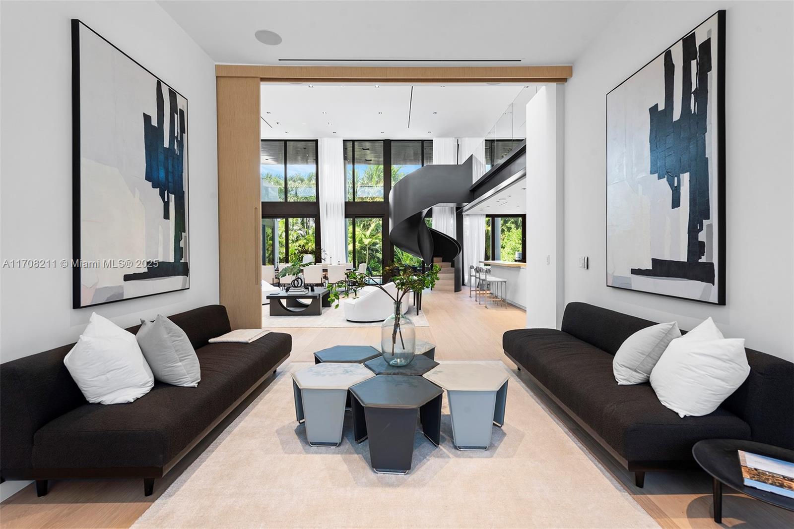 620 Ocean Blvd
