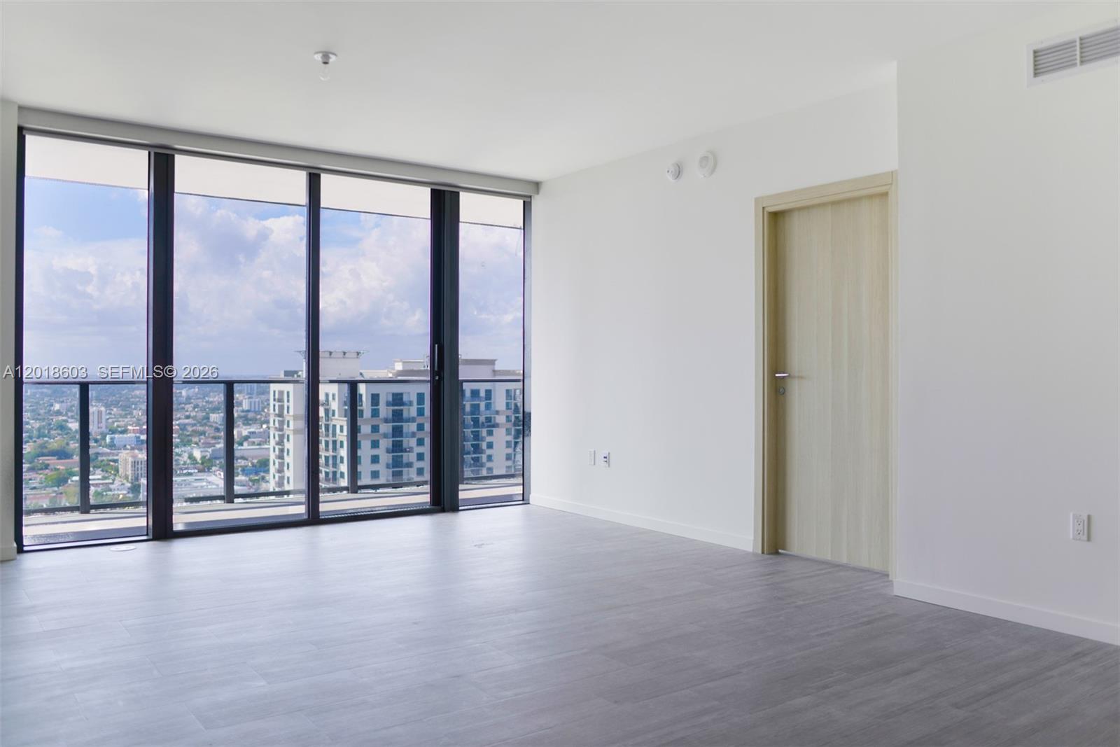 1000 Brickell Plaza 2910