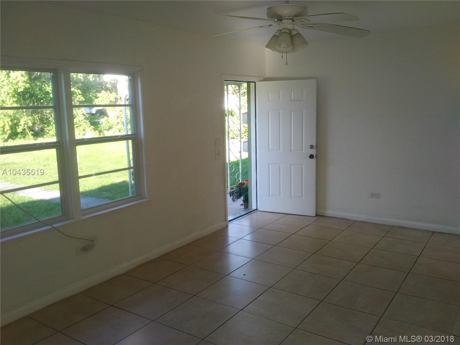 DAVIS ADDN TO BISC PARK V - Residential Income