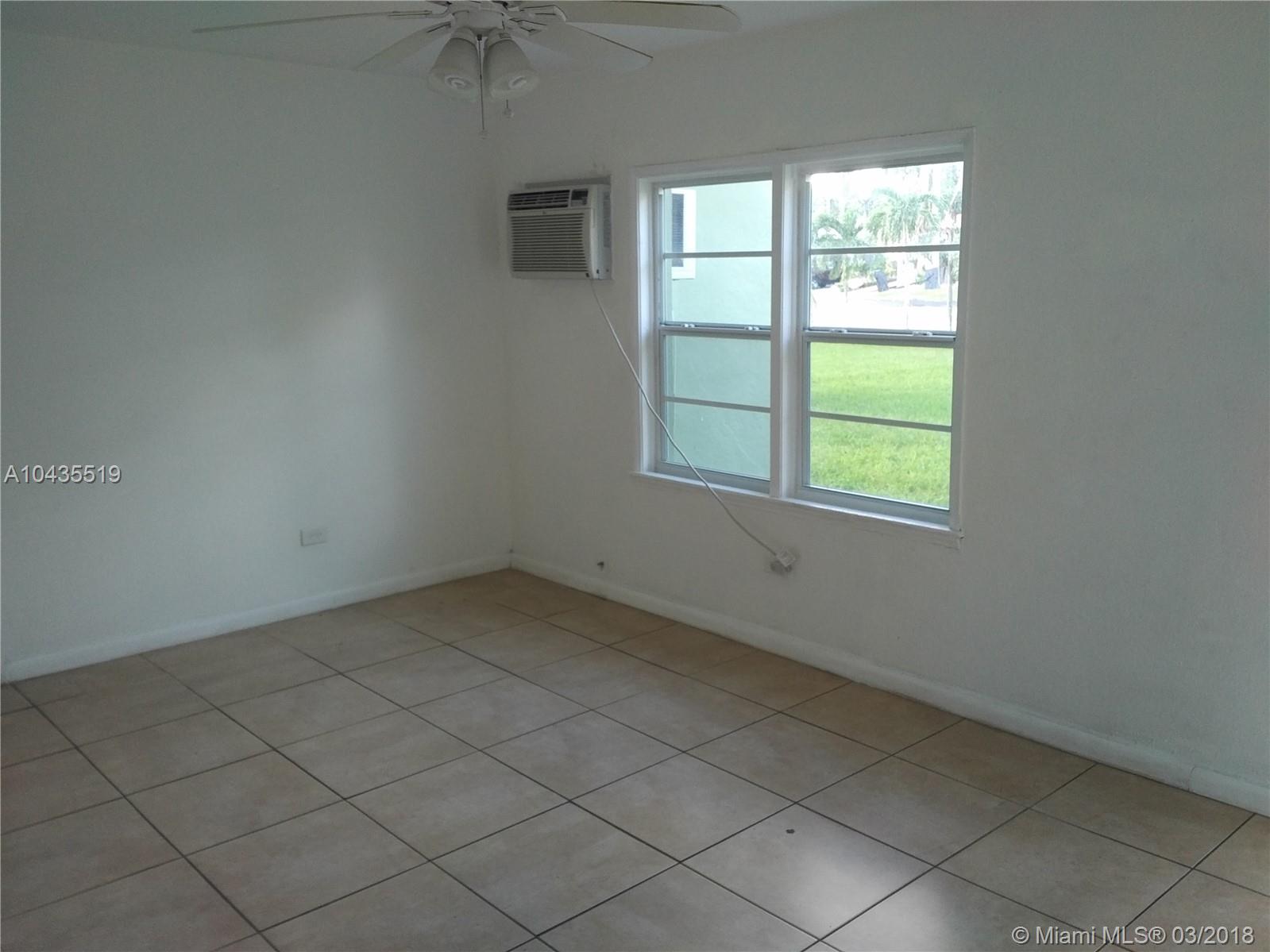 DAVIS ADDN TO BISC PARK V - Residential Income