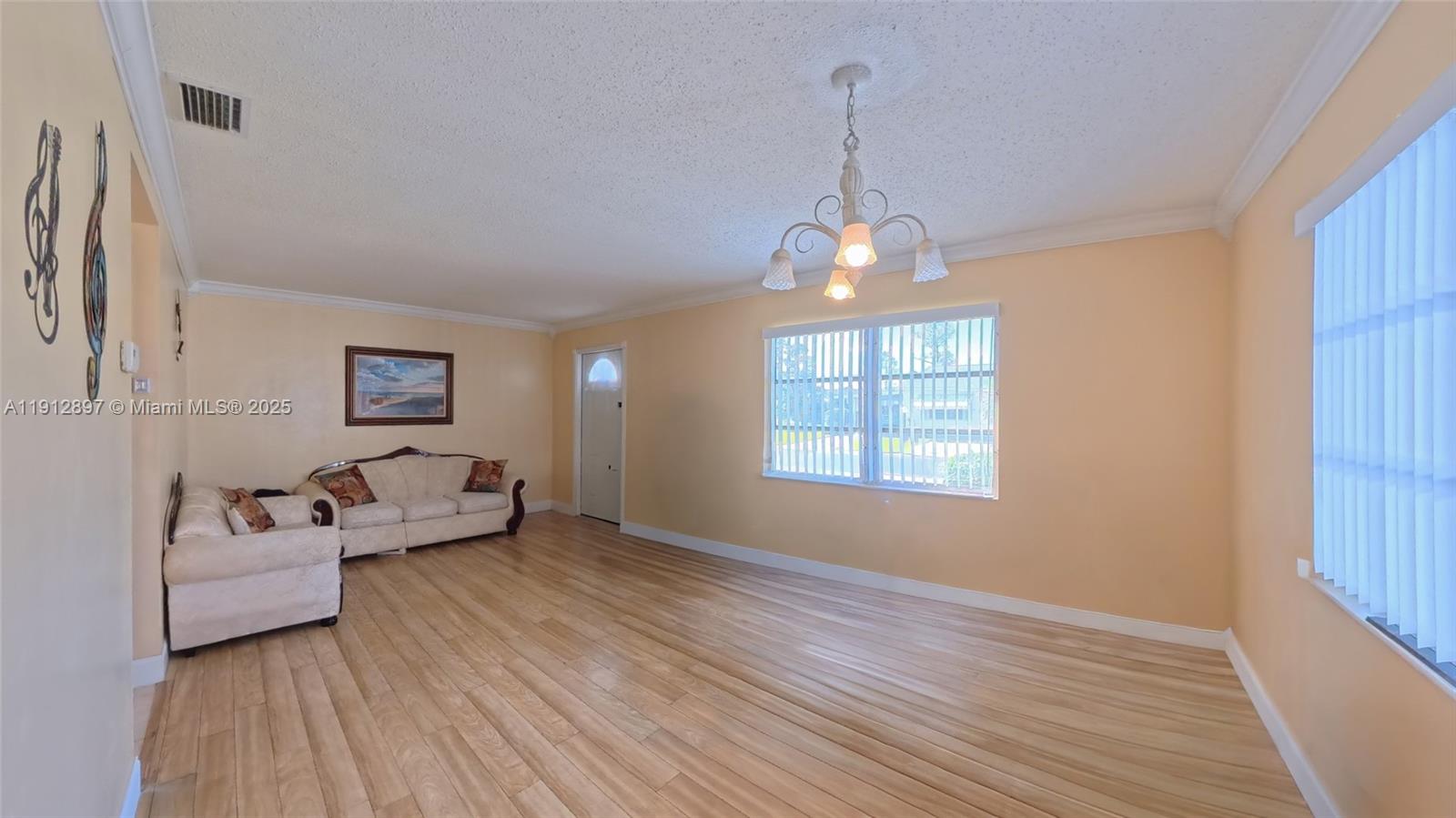 Pinewood Condominium - Residential