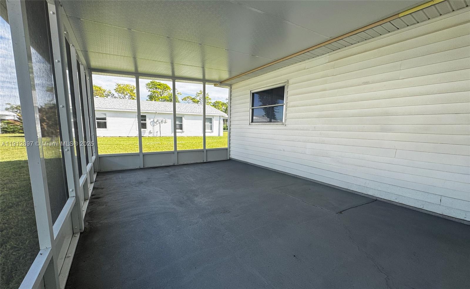 Pinewood Condominium - Residential