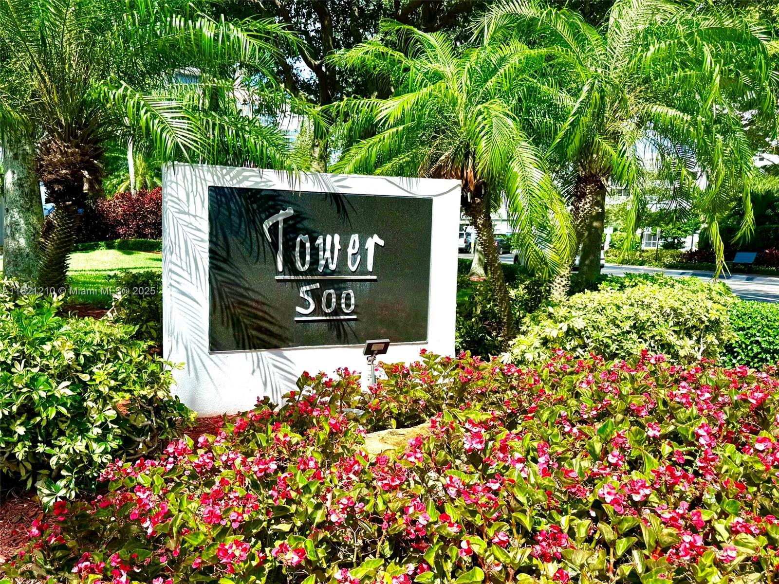 3530 Mystic Pointe Dr 2108