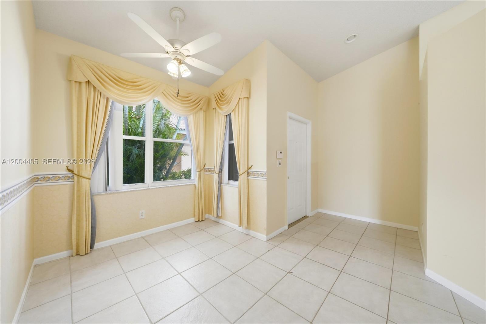 CORAL TRACE - Residential Lease