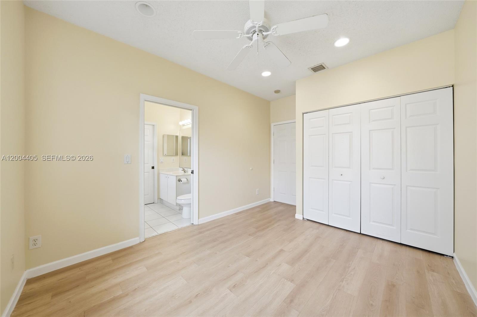 CORAL TRACE - Residential Lease