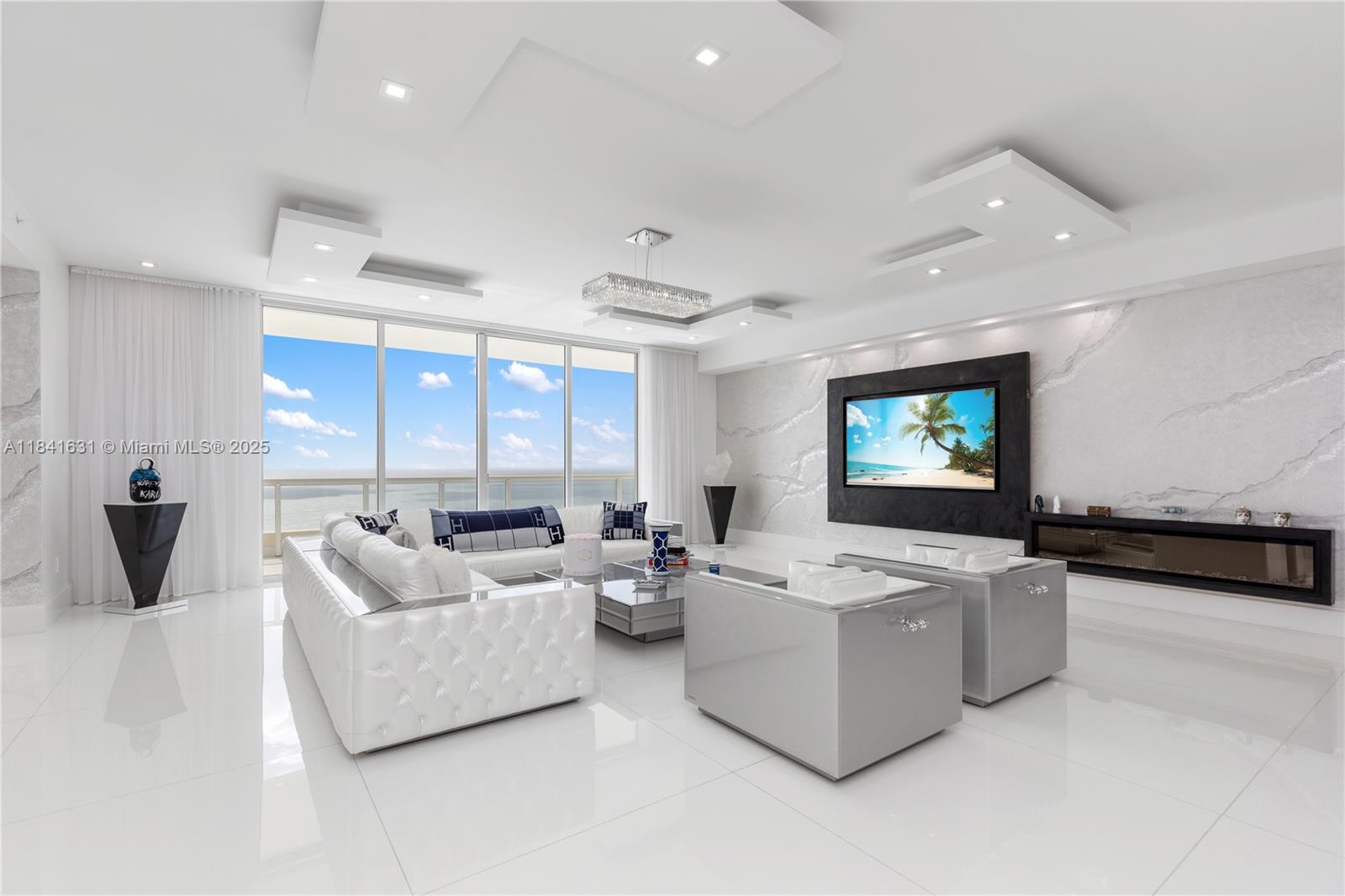 17875 Collins Ave PH4701