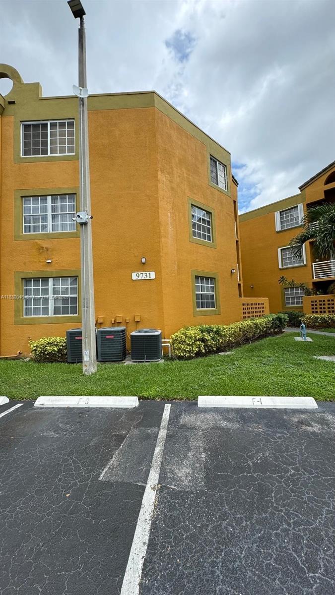 9731 Fontainebleau Blvd F209