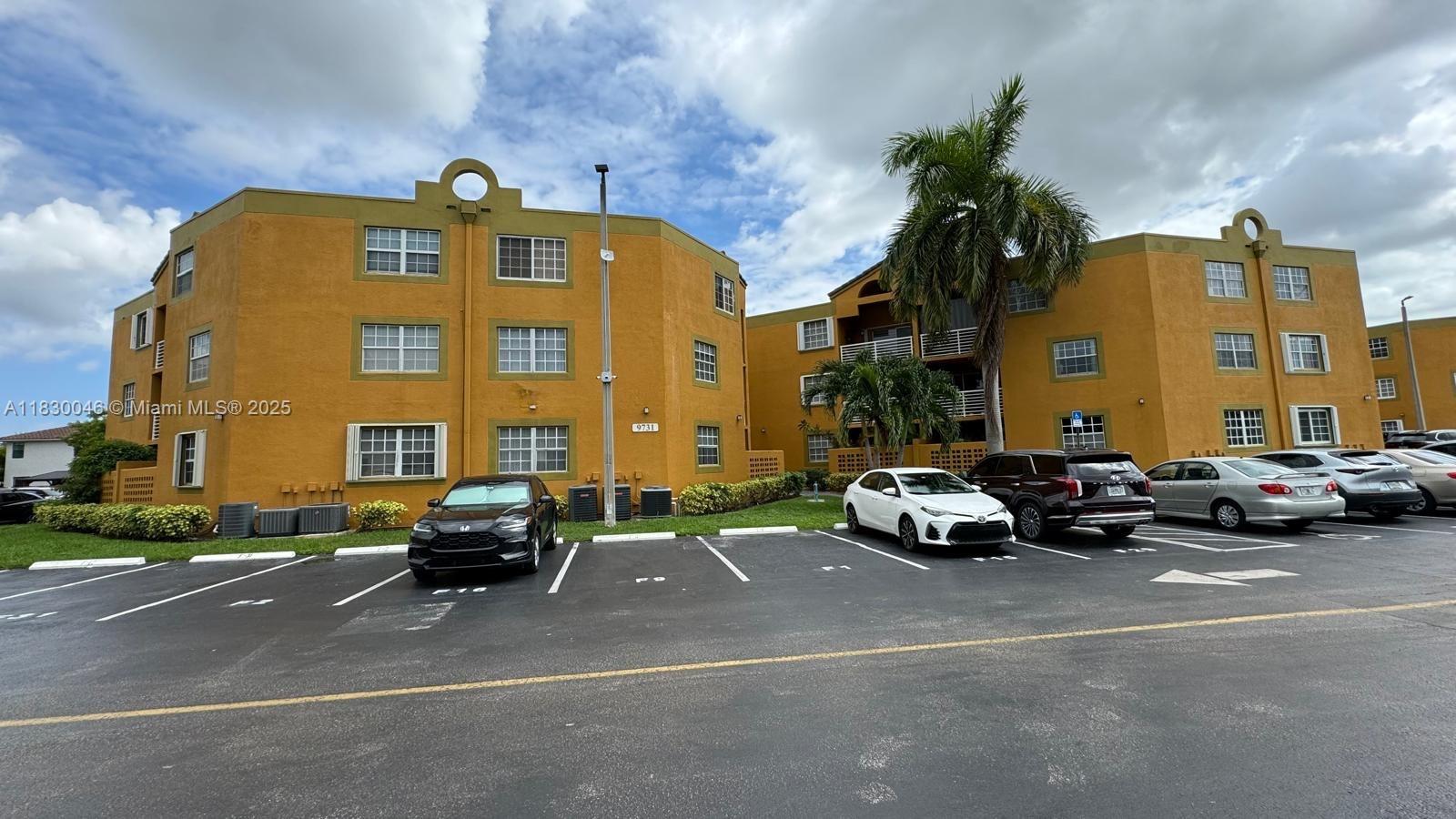 Don’t miss this bright and spacious 2-bedroom, 2-bathroom condo in Soleil at Fontainebleau! The open layout and high ceilings create a welcoming feel, and large sliding doors let in plenty of natural light. The unit includes one assigned parking space, plus the option to register a second car with the association.
Soleil is a gated community offering a pool, gym, tennis and basketball courts, and 24/7 security.
Schedule your private showing today and come experience the Soleil lifestyle!