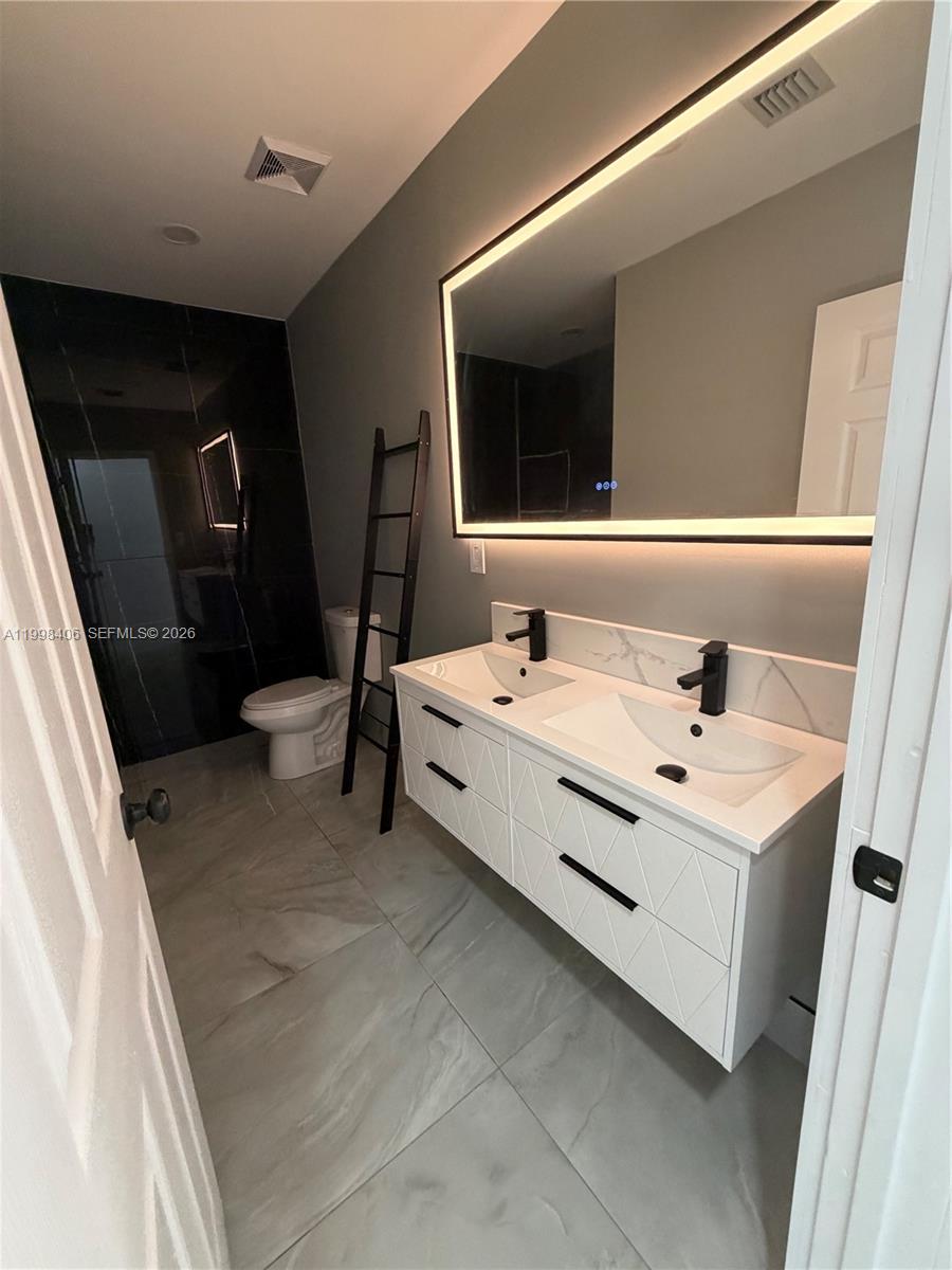 EDGEWATER PARK AMD PL - Residential