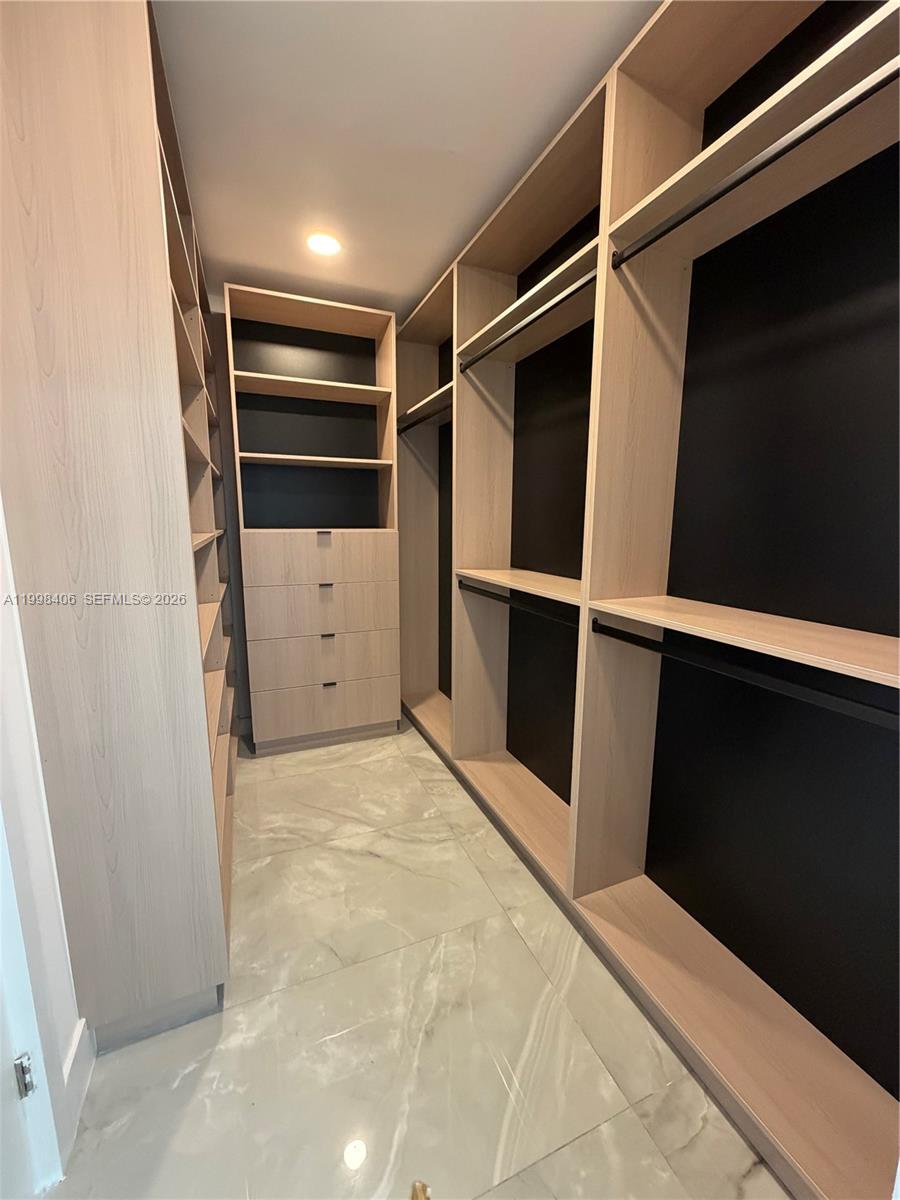 EDGEWATER PARK AMD PL - Residential