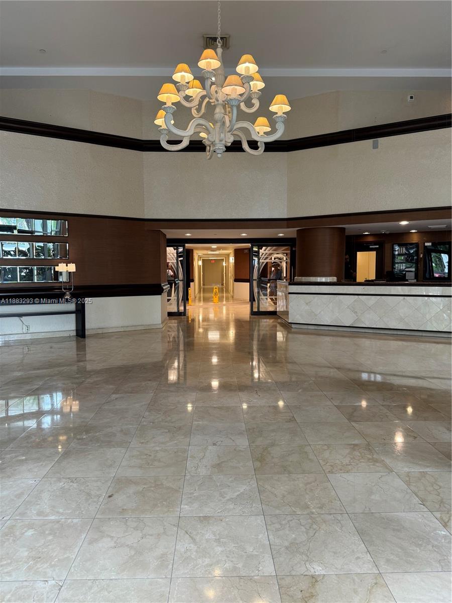 MYSTIC POINTE TOWER 600 C - Residential