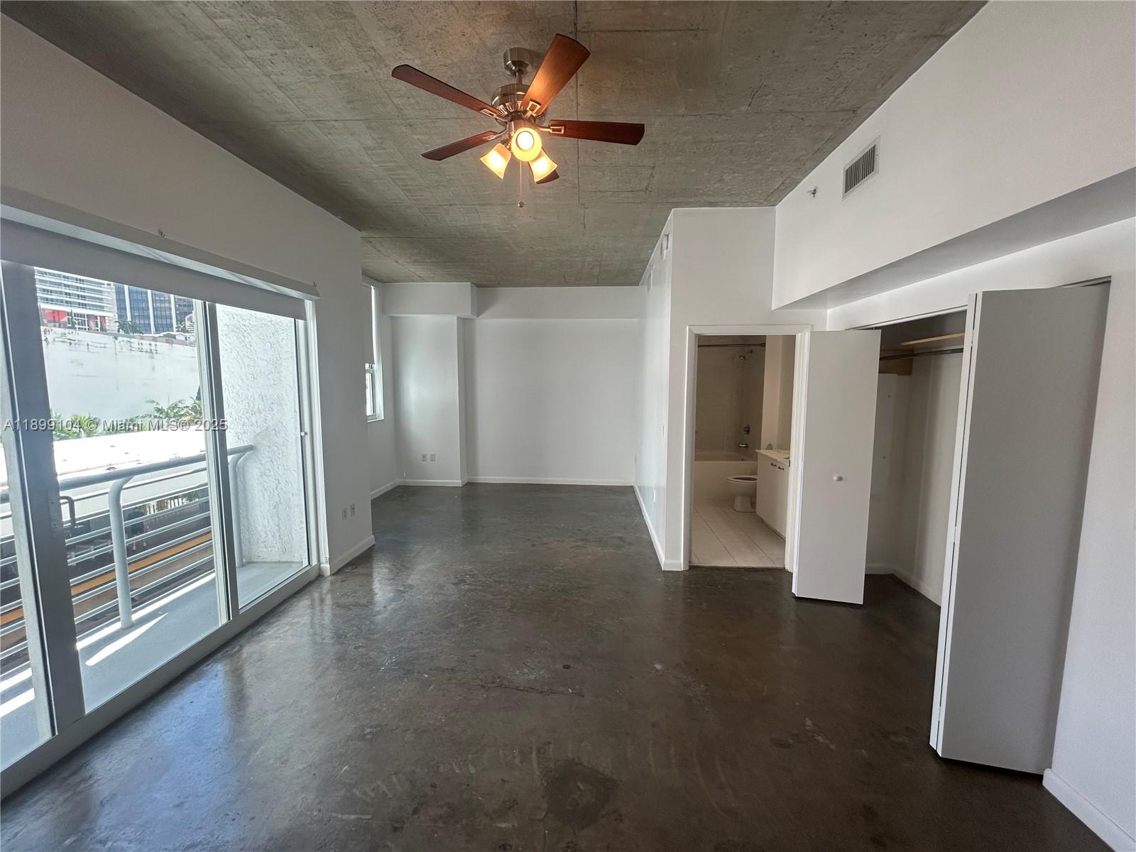THE LOFT DOWNTOWN II COND - Residential Lease