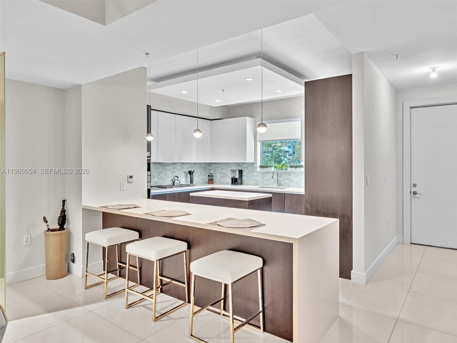 30 THIRTY NORTH OCEAN CON - Residential Lease