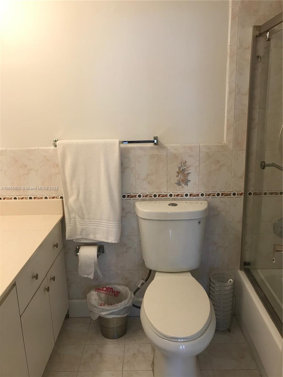 Alexander Towers Condo - Residential Lease