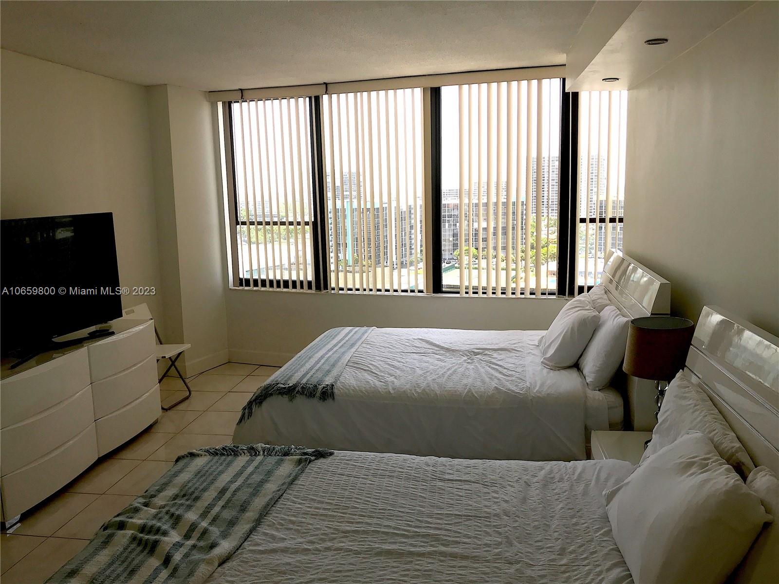 Alexander Towers Condo - Residential Lease