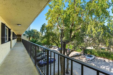 A home in Deerfield Beach