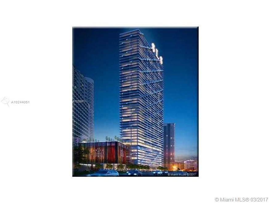 Beautiful, new "it" building: SLS Brickell! Be the first to live in this brand new, MOVE-IN READY 1bedroom + den/1.5 bathrooms! Spacious balcony, top-of-the-line kitchen appliances, and more! Enjoy the luxurious 5-star hotel amenities that SLS Brickell offers: amazing fitness center, steam rooms, sky roof pool deck, Swimming pool+wading pool, poolside bar, activity room, Theater room,renowned party room, etc. To see it is to fall in love!
