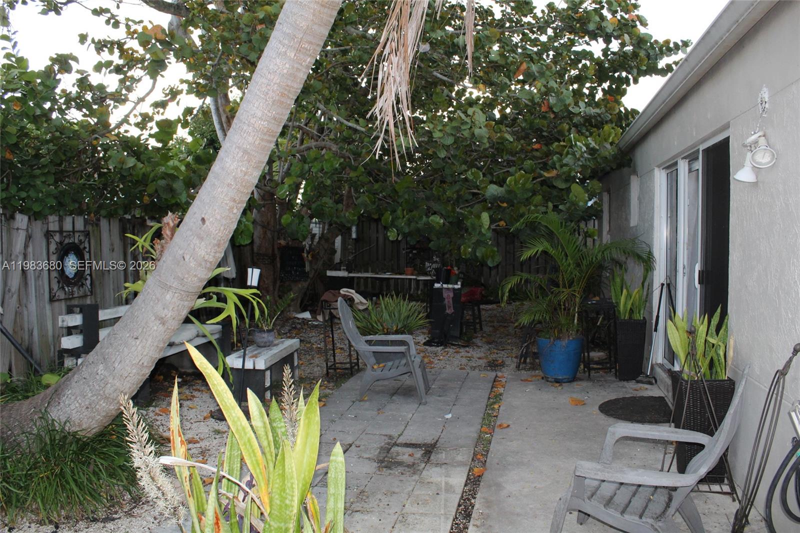 LAKES BY THE BAY SEC 5 - Residential