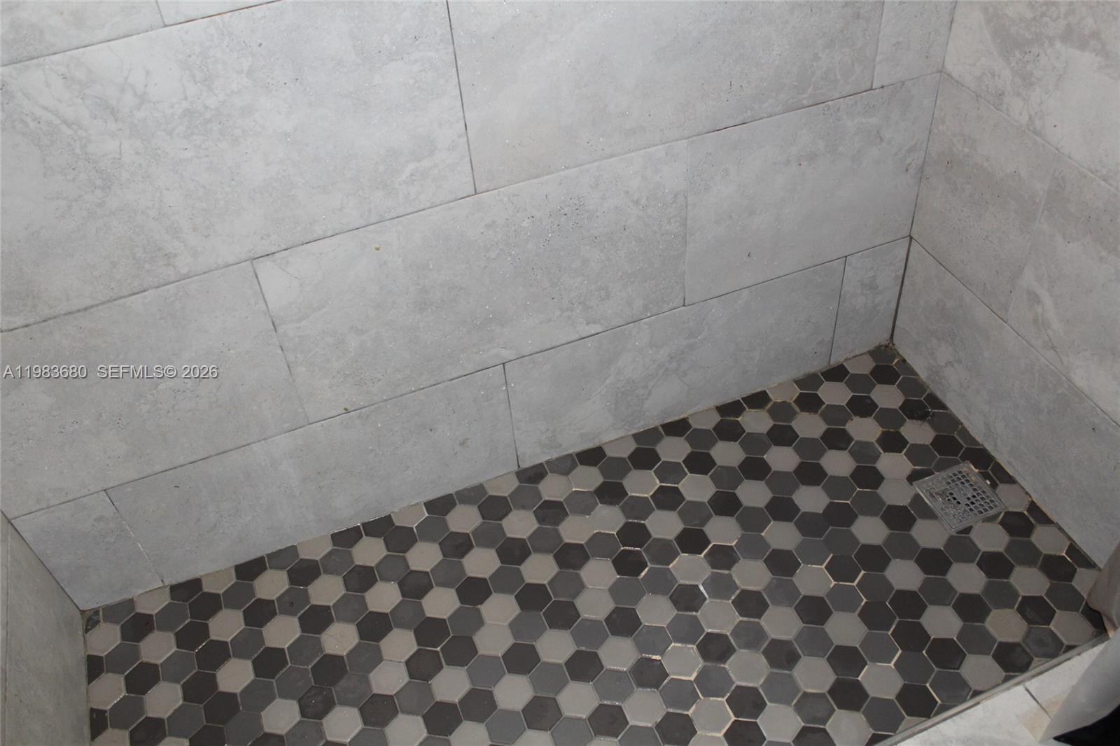 LAKES BY THE BAY SEC 5 - Residential