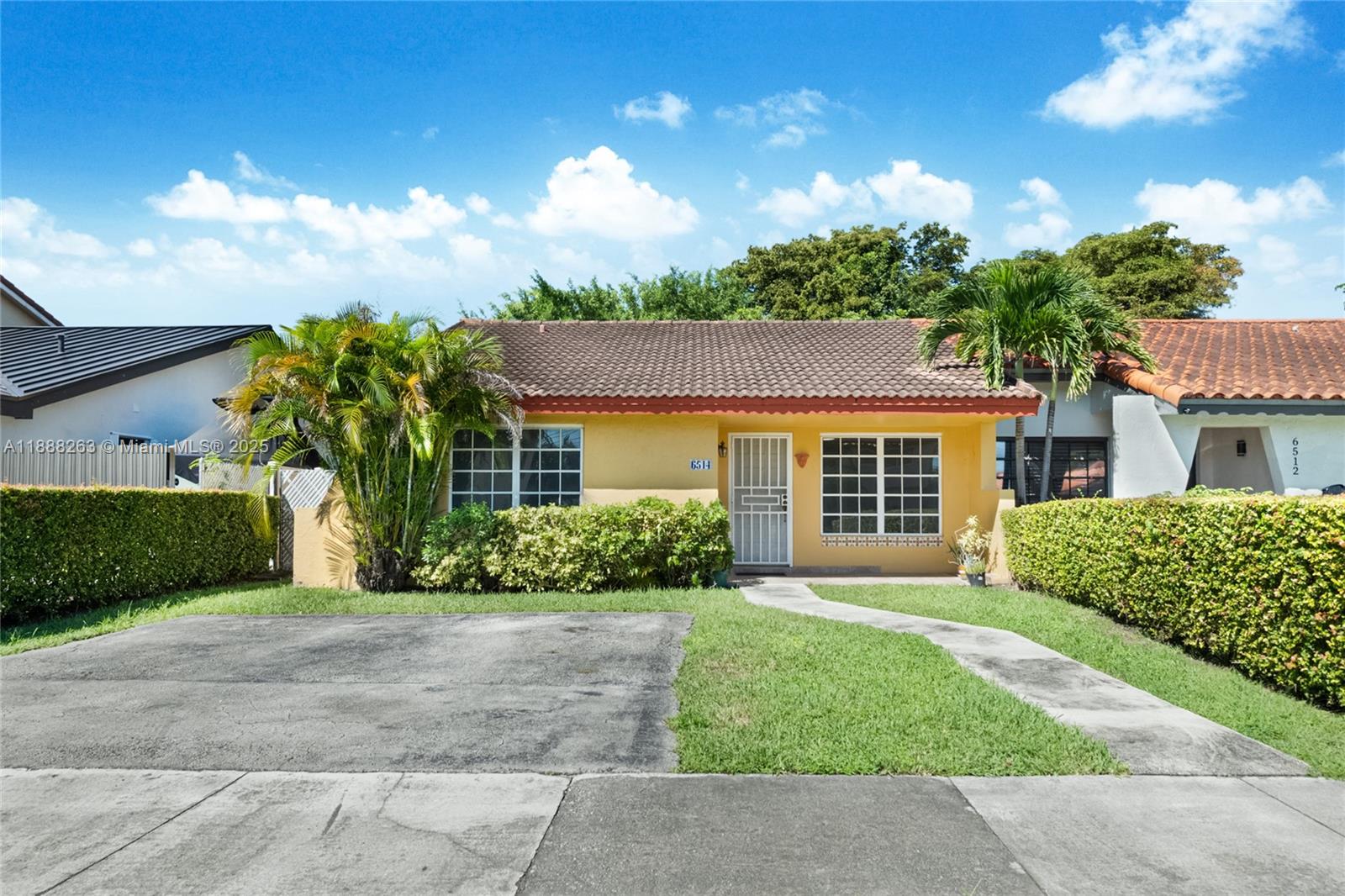 ARBORGATE KENDALL LK E CO - Residential