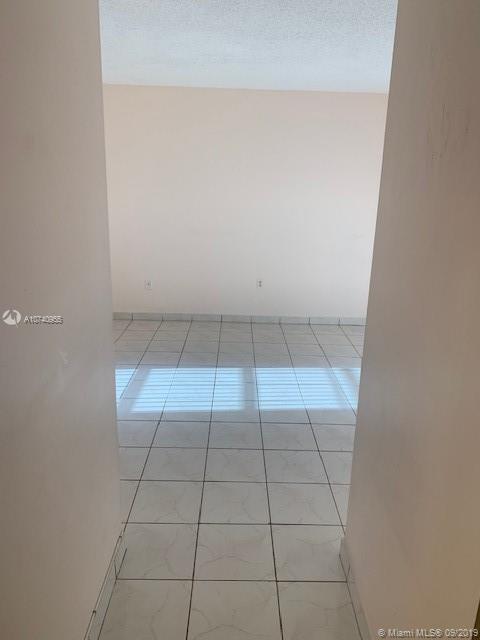 GRATIGNY PARK CONDO NO 1 - Residential Lease