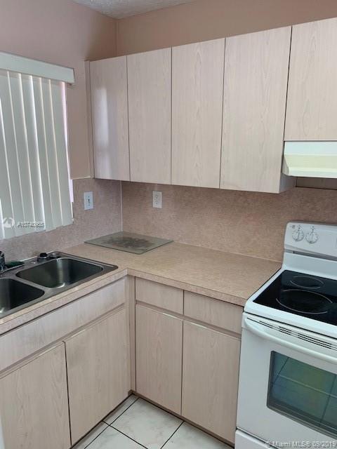 GRATIGNY PARK CONDO NO 1 - Residential Lease