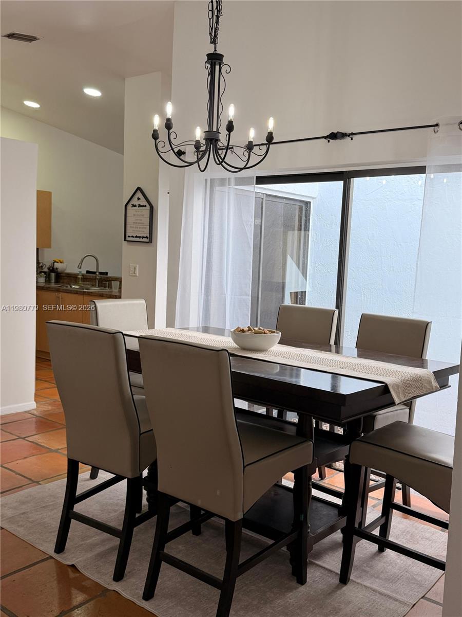 THE MOORS TOWNHOUSES - Residential