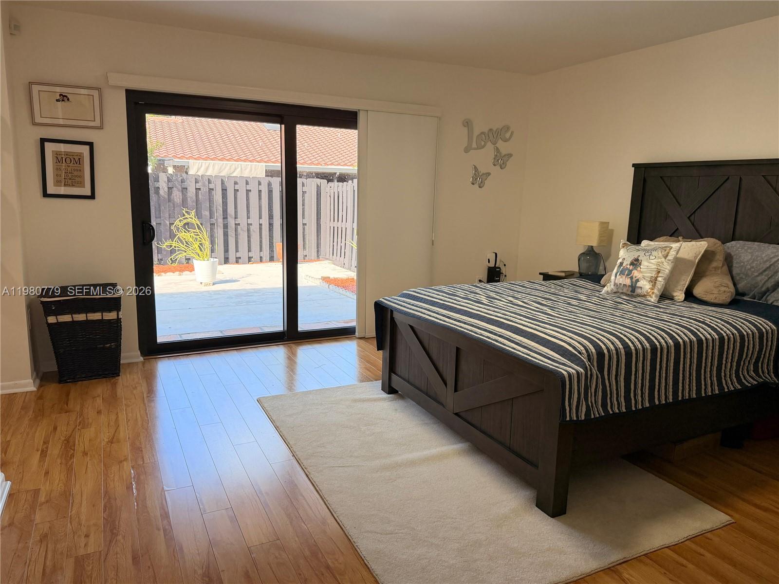 THE MOORS TOWNHOUSES - Residential