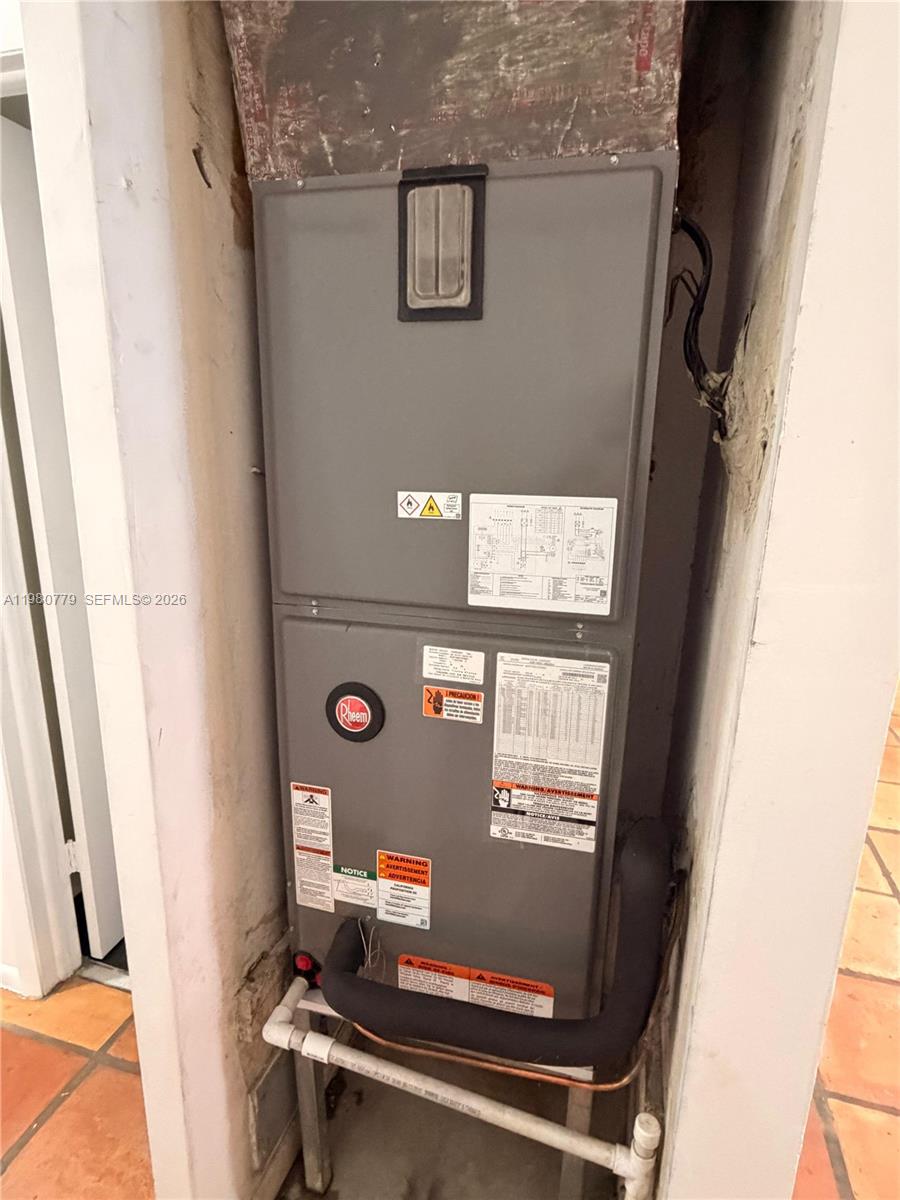 THE MOORS TOWNHOUSES - Residential