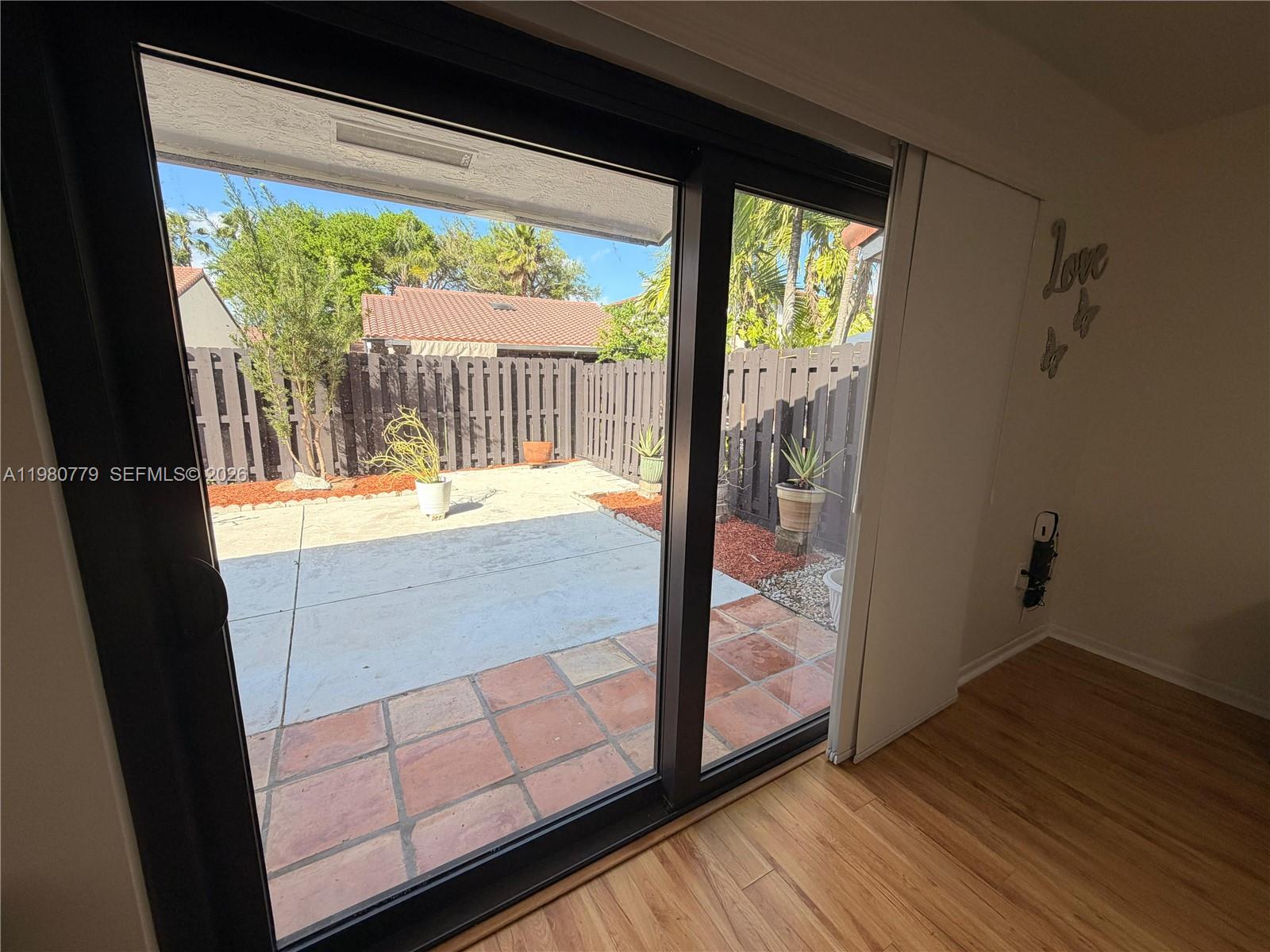 THE MOORS TOWNHOUSES - Residential