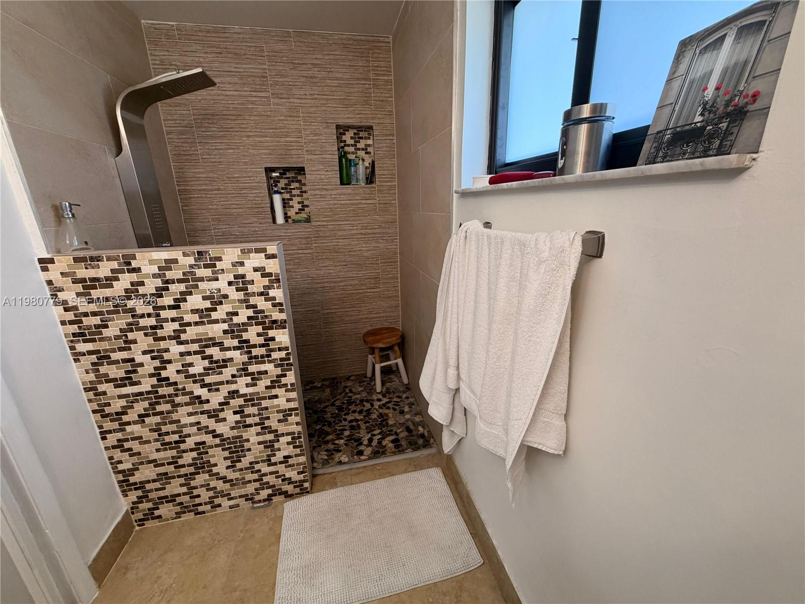 THE MOORS TOWNHOUSES - Residential