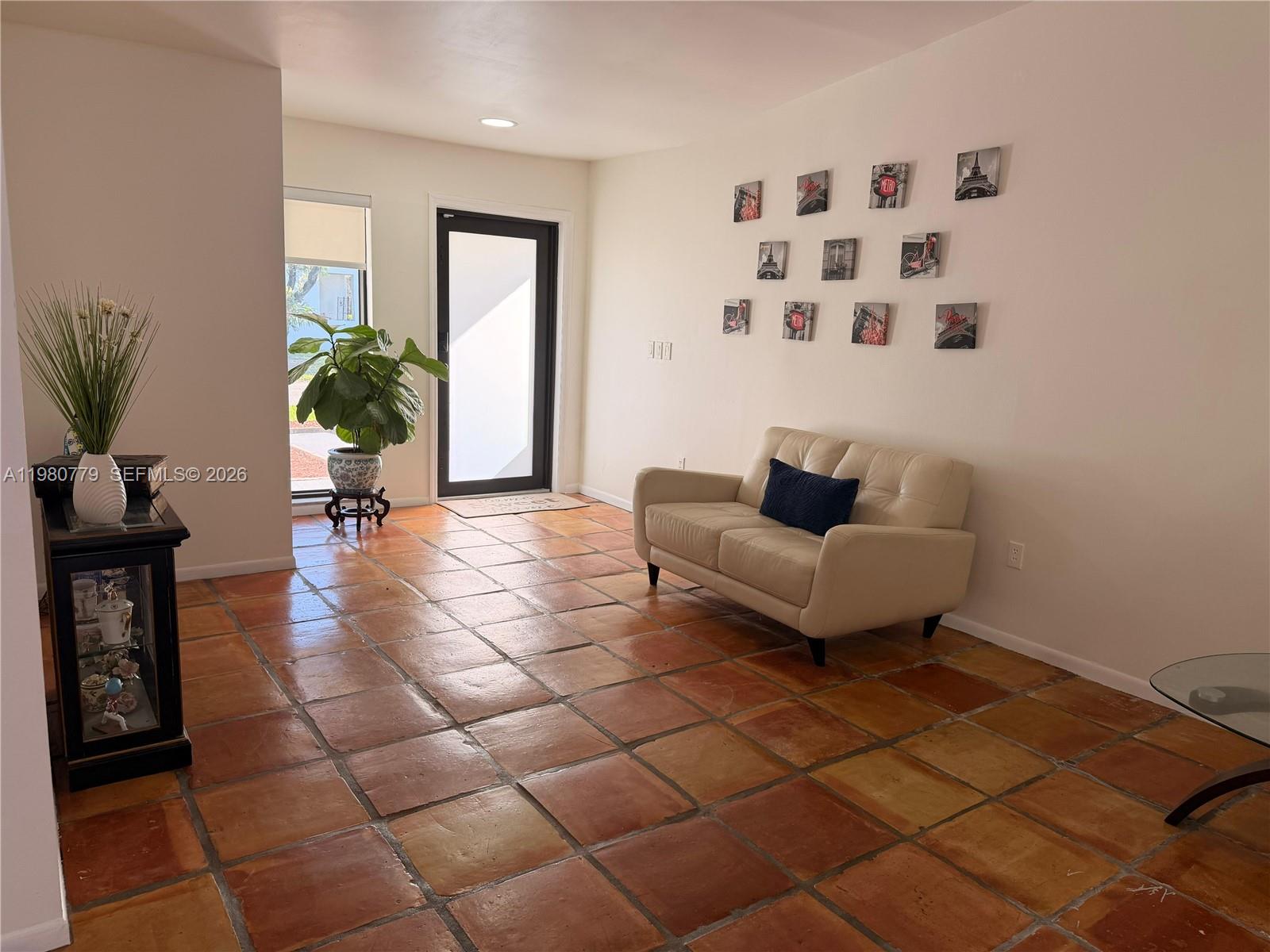 THE MOORS TOWNHOUSES - Residential