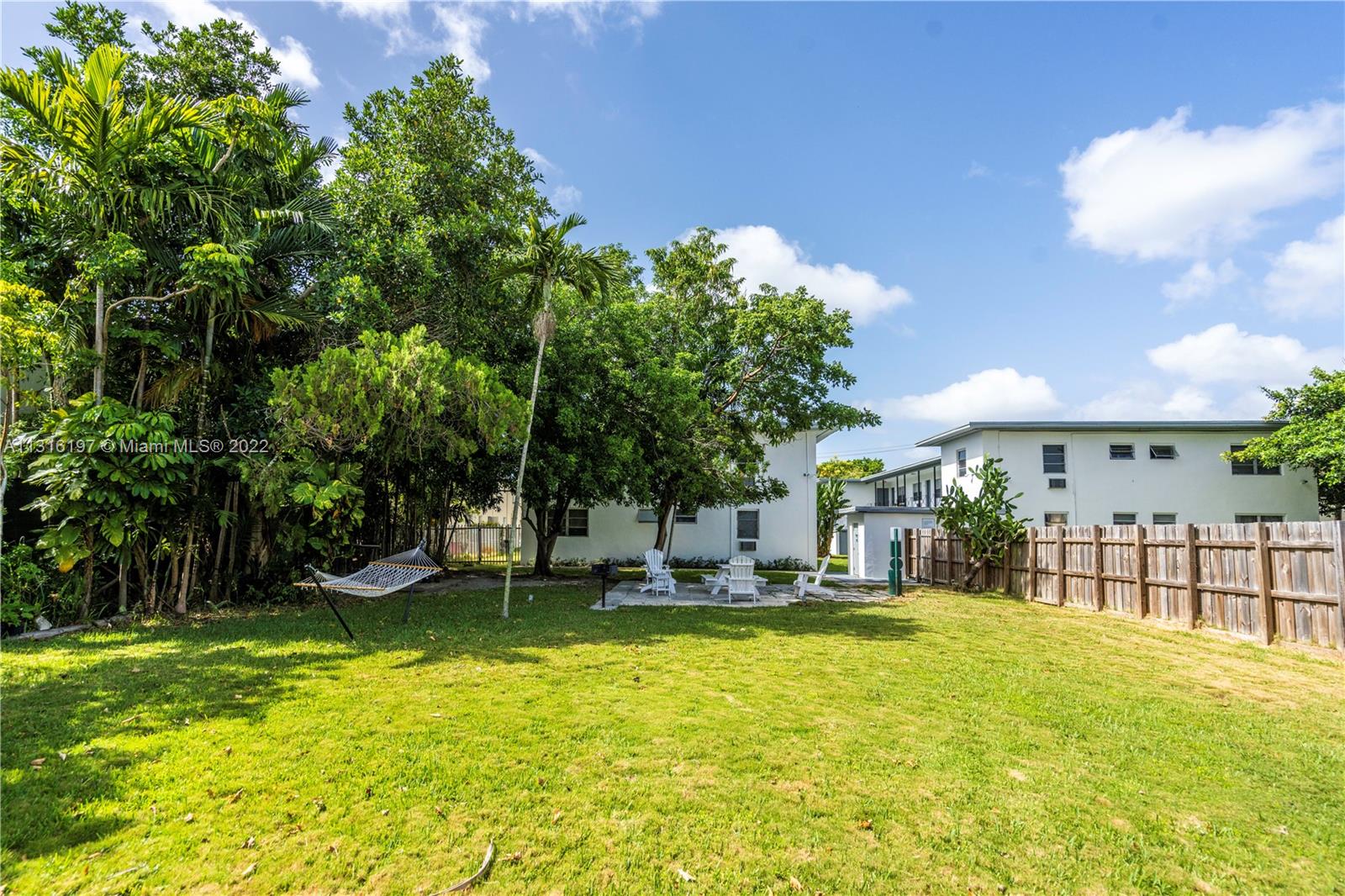 SHERRY PARK - Residential Lease