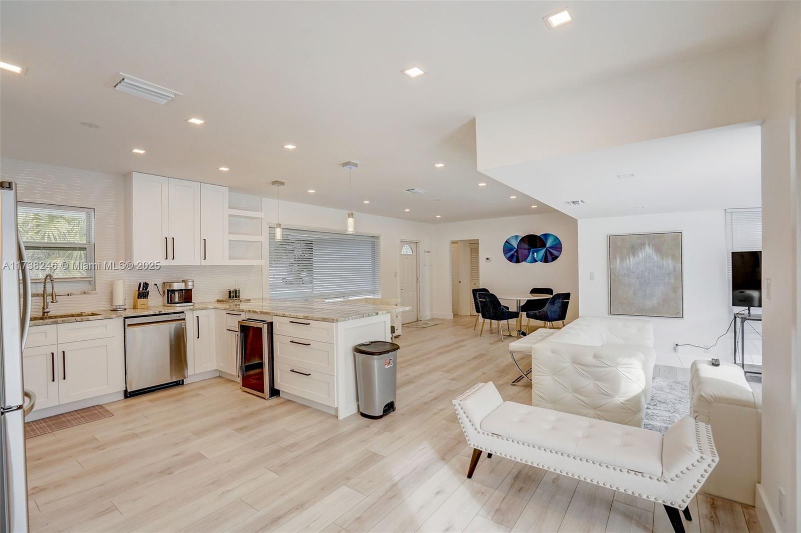 BOCA WOODS - Residential Lease
