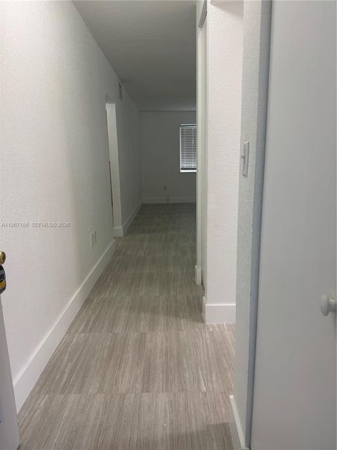 17255 SW 95th Ave 211 Palmetto Bay FL 33157