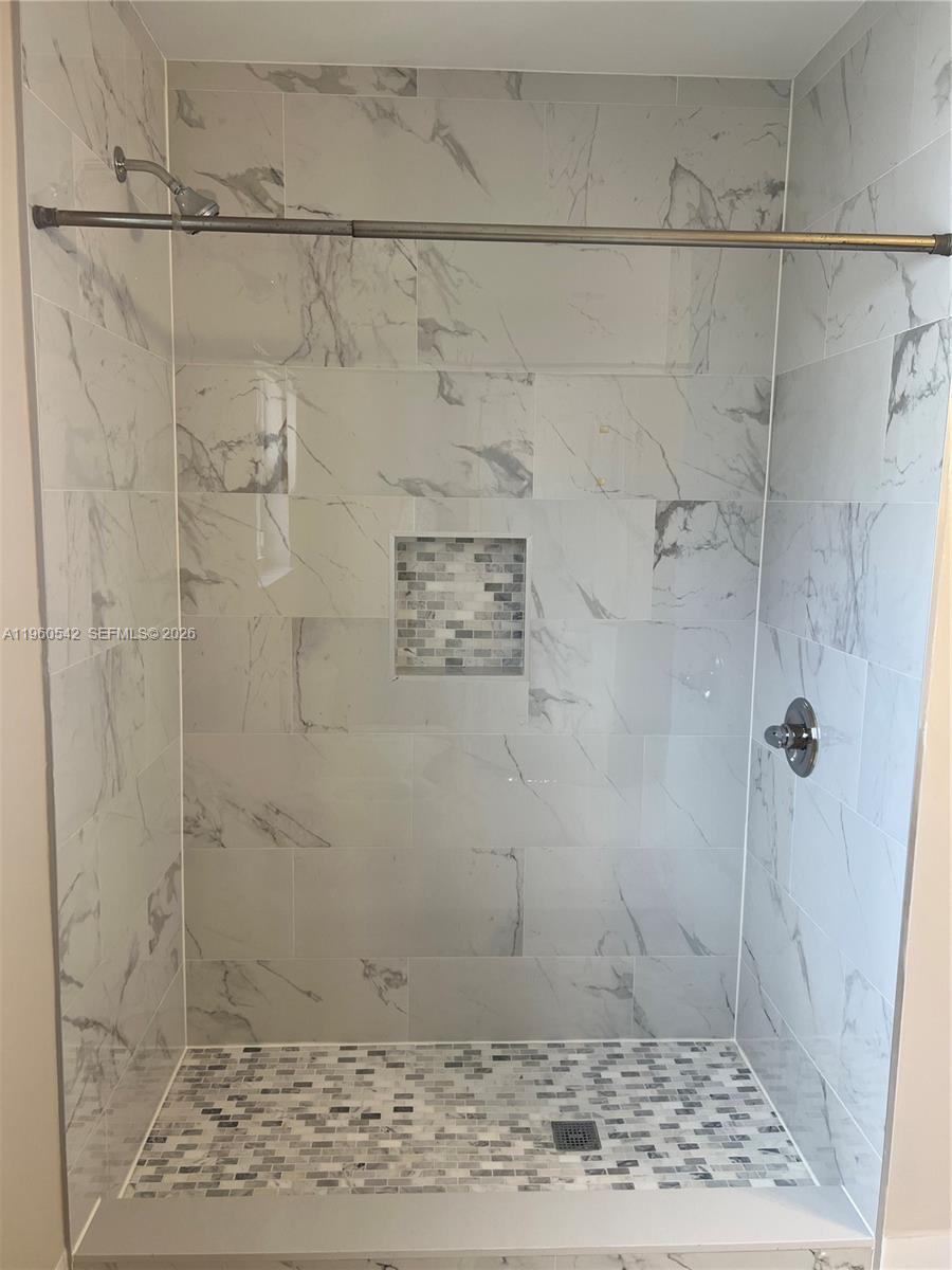 BRIGHTONS MEADOW TRACE - Residential Lease