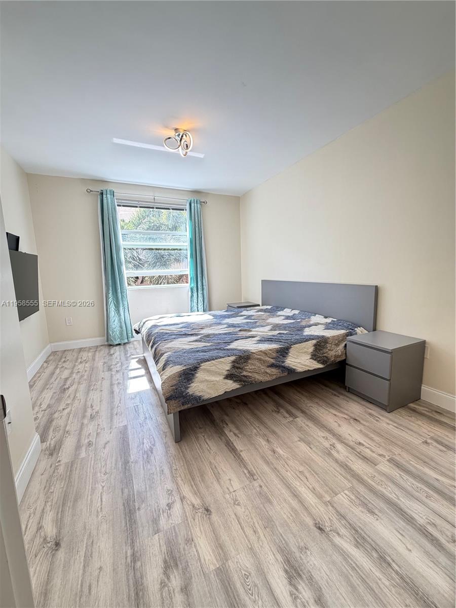 PORTO BELLAGIO CONDO - Residential Lease