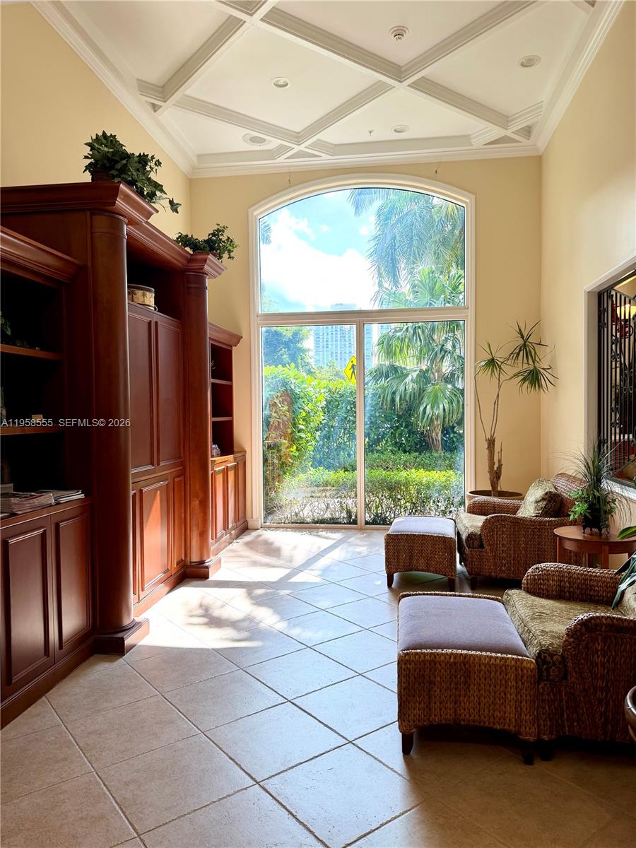 PORTO BELLAGIO CONDO - Residential Lease