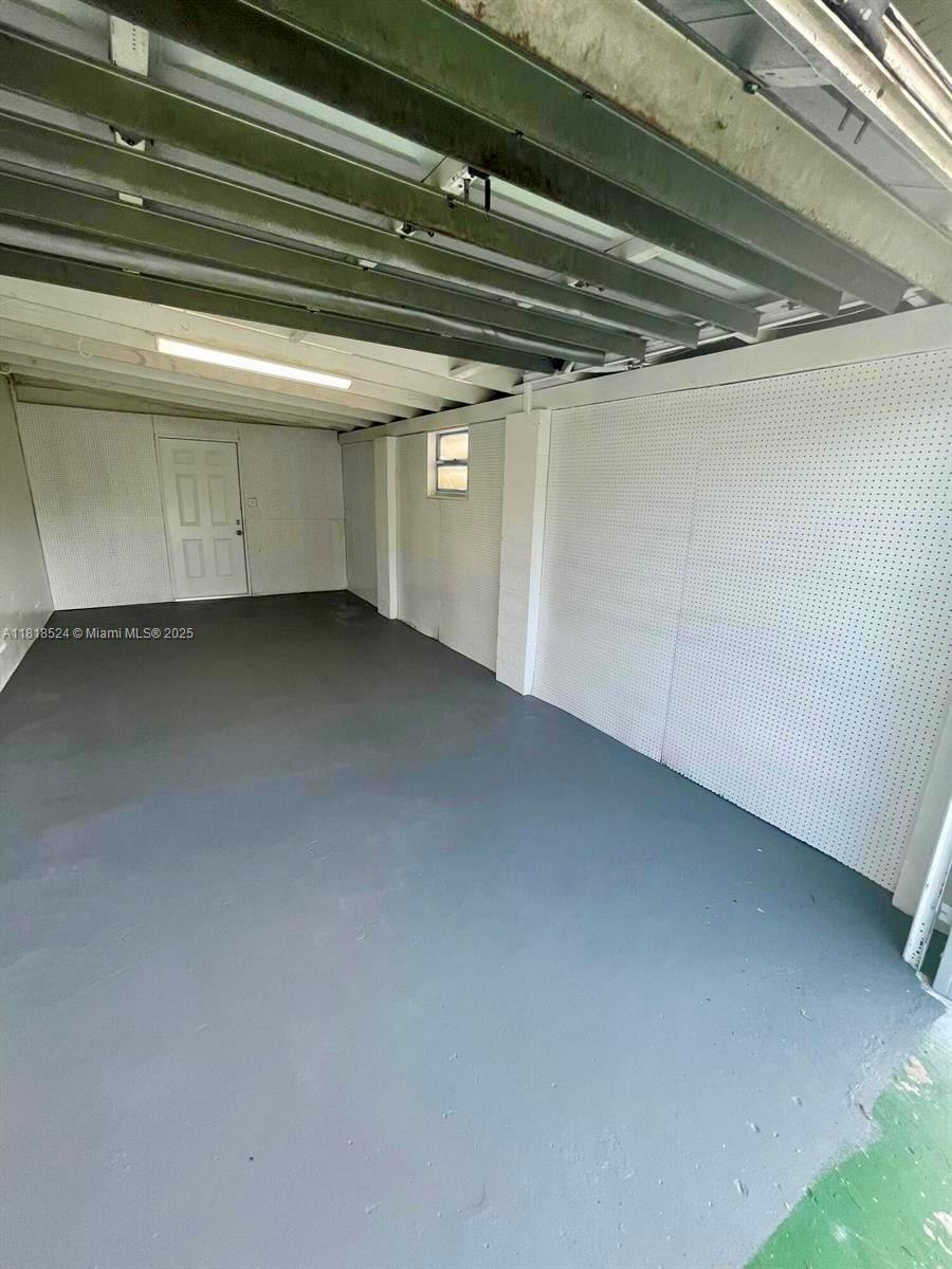 MILITARY PARK DIEKHANS AD - Residential
