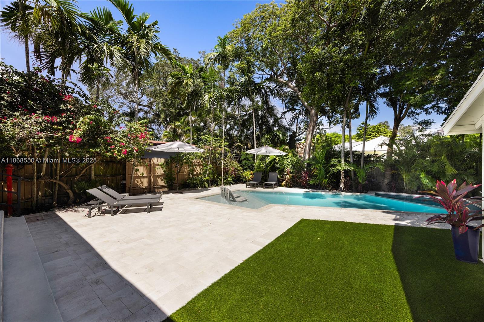 HOLLEMAN PARK - Residential Lease