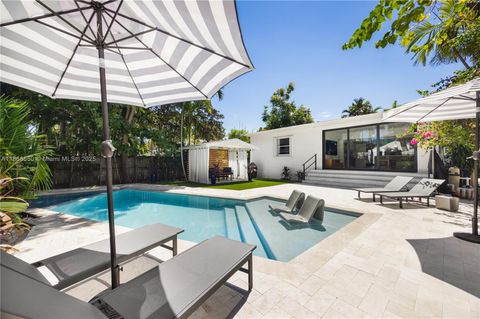 141 SW 23rd Rd Miami FL 33129