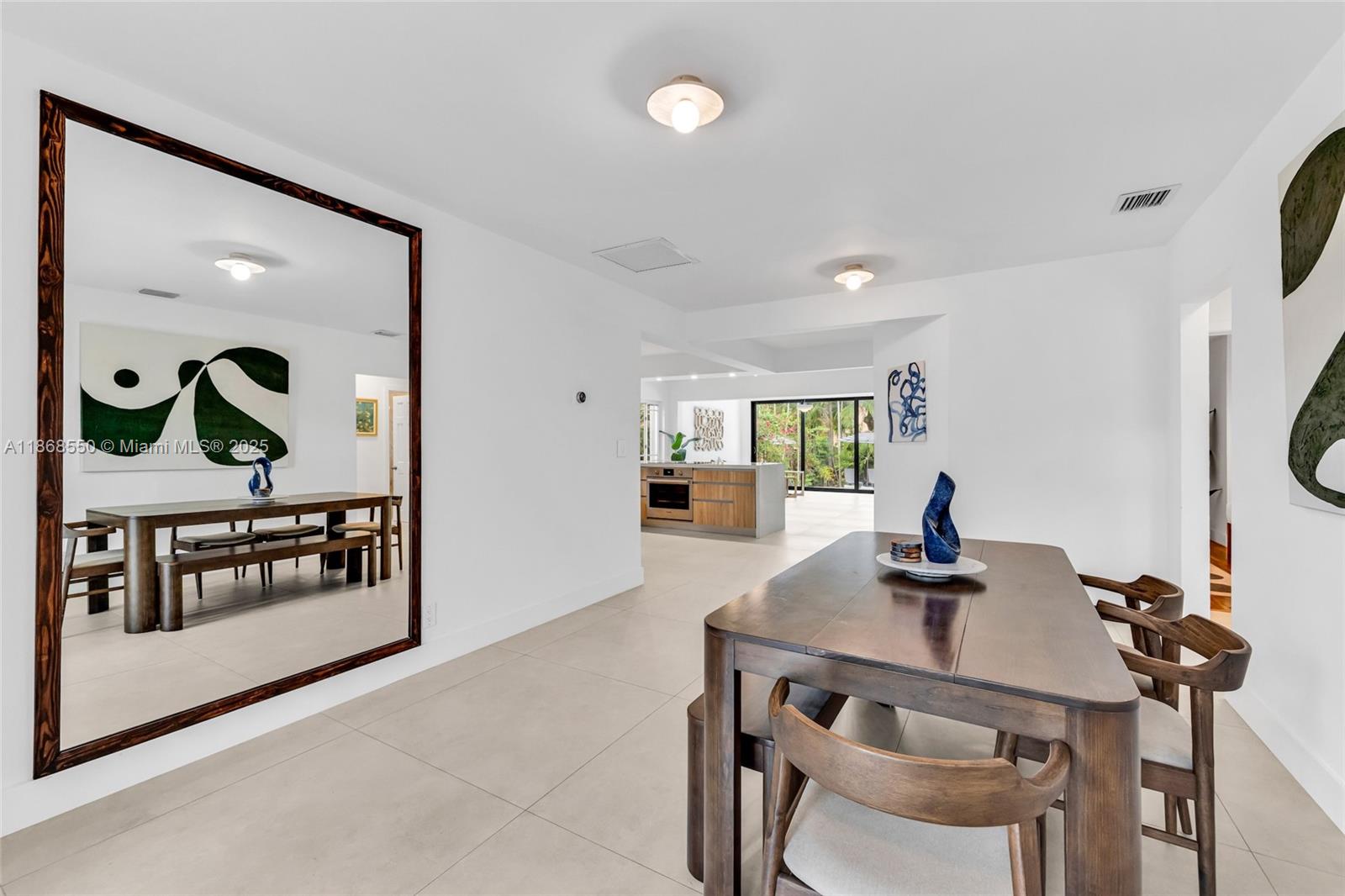 HOLLEMAN PARK - Residential Lease