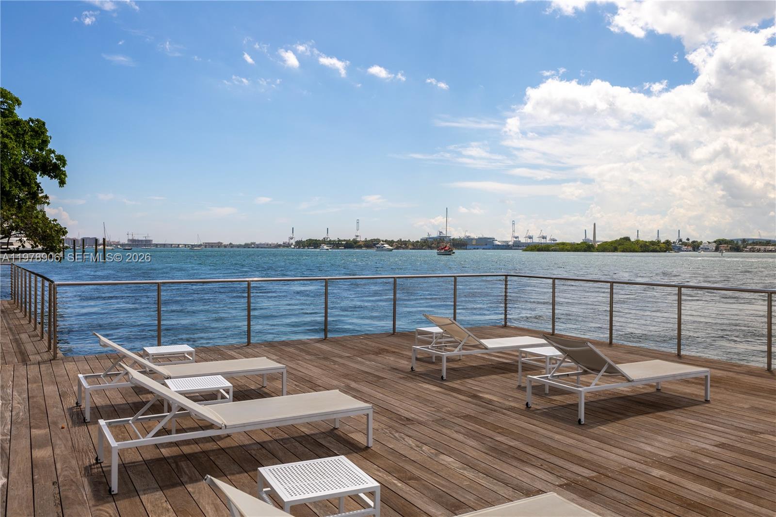 BELLE ISLE - Residential